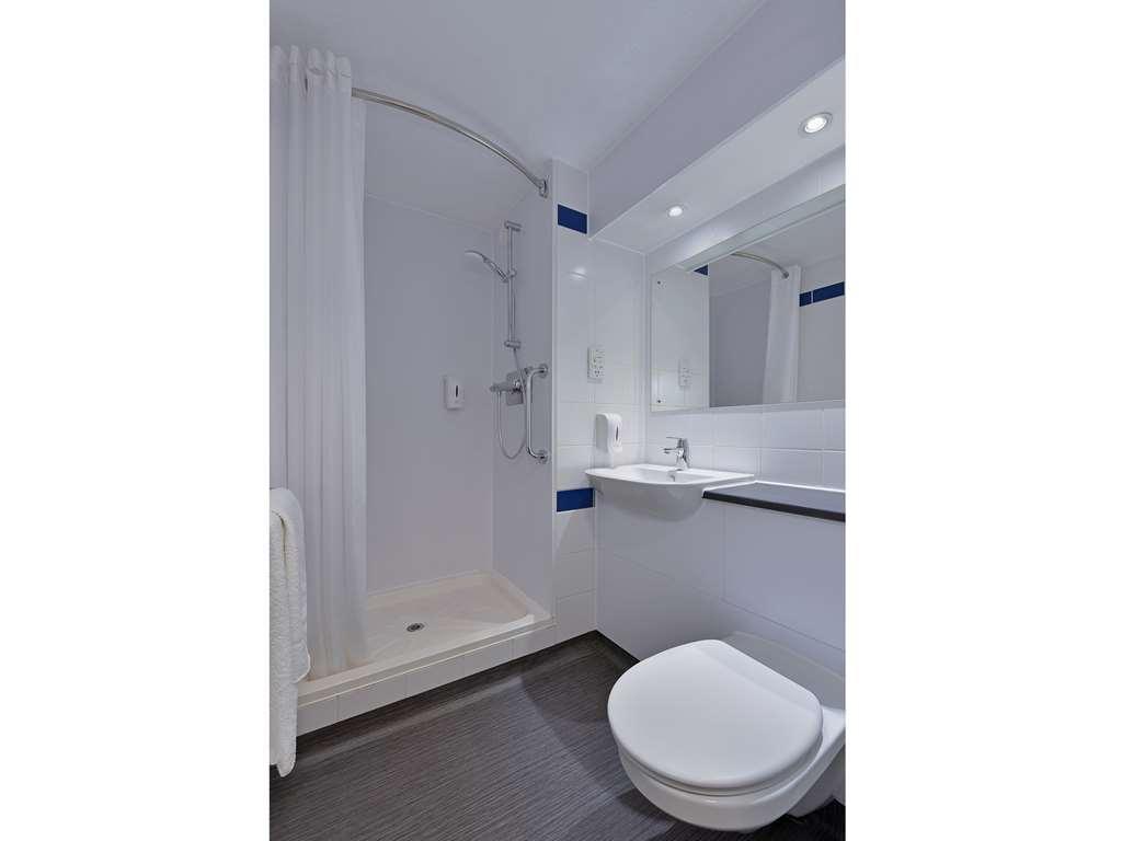 Travelodge Liverpool Central Habitación foto