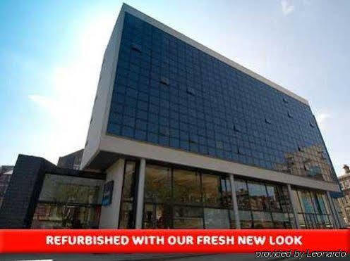 Travelodge Liverpool Central Exterior foto